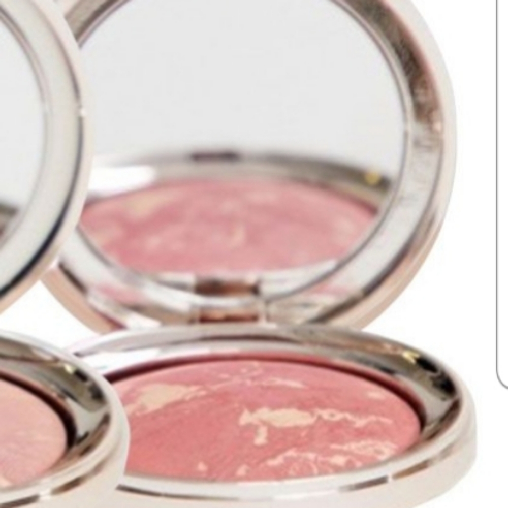 Ciate Marbled Light Highlighter/ blush